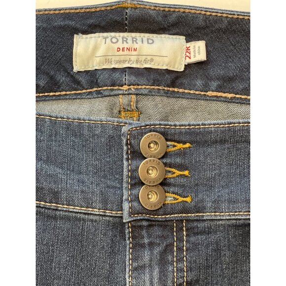 TORRID Cascade Blue Women's Dark Wash‎ Distressed Jegging Plus-Size 22R Stretch - Picture 4 of 13